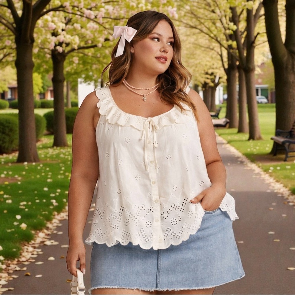 Torrid Babydoll Y2K Ivory Eyelet Tank Top Sz 2 (18/20) Coquette Cottagecore Plus